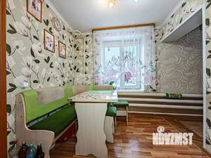 Дом 60м², 2-этажный, участок 3 сот.  