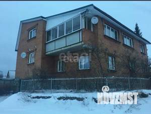 Дом 387м&sup2;, 3-этажный, участок 6 сот.  