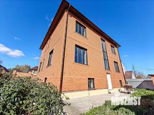 Коттедж 473м&sup2;, 3-этажный, участок 6 сот.  