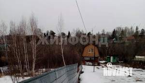 Дом 30м², 2-этажный, участок 4 сот.  