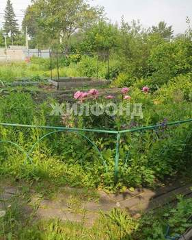 Дом 18м², 2-этажный, участок 7 сот.  