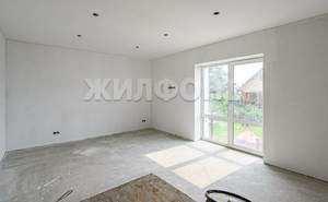 Дом 150м&sup2;, 2-этажный, участок 7 сот.  