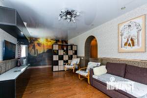 Дом 130м², 2-этажный, участок 10 сот.  