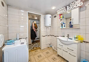 Дом 65м&sup2;, 2-этажный, участок 7 сот.  