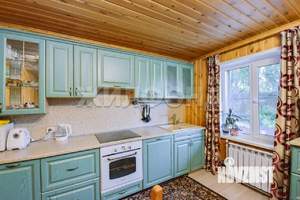 Дом 160м², 2-этажный, участок 10 сот.  