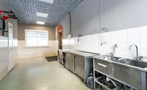 Дом 200м&sup2;, 2-этажный, участок 5 сот.  