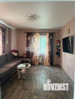 Дом 230м², 2-этажный, участок 6 сот.  