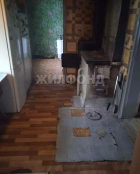 Дом 60м&sup2;, 2-этажный, участок 6 сот.  