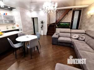 Таунхаус 230м², 3-этажный, участок 3 сот.  