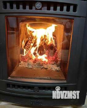 Дом 70м&sup2;, 2-этажный, участок 4 сот.  