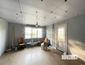 Дом 100м&sup2;, 2-этажный, участок 7 сот.  