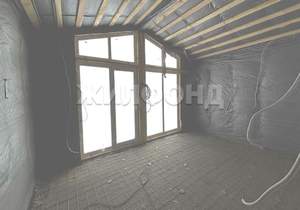 Дом 60м&sup2;, 2-этажный, участок 6 сот.  