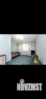 Коттедж 330м², 2-этажный, участок 9 сот.  