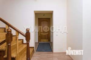 Коттедж 360м², 2-этажный, участок 16 сот.  