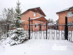 Дом 250м², 3-этажный, участок 10 сот.  