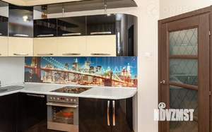 Коттедж 220м², 2-этажный, участок 5 сот.  