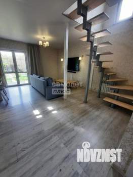 Дом 110м&sup2;, 2-этажный, участок 3 сот.  