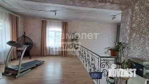 Коттедж 196м², 2-этажный, участок 10 сот.  