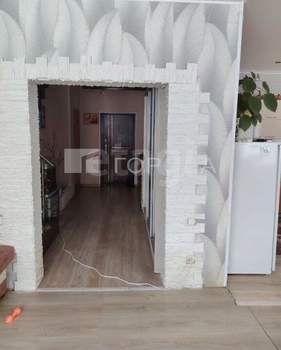 Дом 112м&sup2;, 2-этажный, участок 6 сот.  