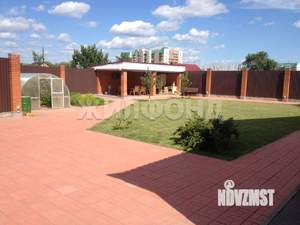 Коттедж 480м², 2-этажный, участок 10 сот.  