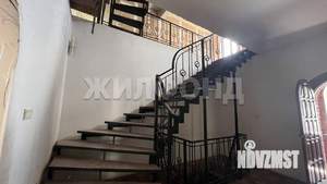 Коттедж 643м², 3-этажный, участок 13 сот.  