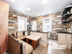 Дом 101м&sup2;, 2-этажный, участок 4 сот.  