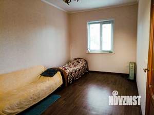 Дом 130м², 2-этажный, участок 5 сот.  