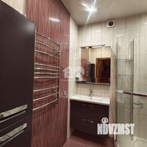 Дом 316м&sup2;, 2-этажный, участок 6 сот.  