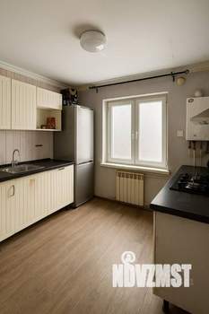 Дом 105м&sup2;, 2-этажный, участок 8 сот.  