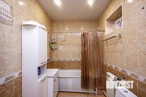 Дом 240м², 2-этажный, участок 6 сот.  
