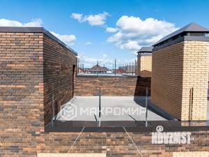 Коттедж 250м&sup2;, 3-этажный, участок 6 сот.  