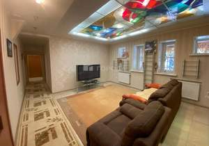 Дом 380м&sup2;, 2-этажный, участок 13 сот.  