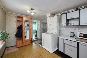 Дом 60м&sup2;, 2-этажный, участок 5 сот.  