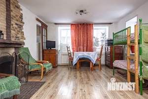 Дом 130м², 2-этажный, участок 10 сот.  