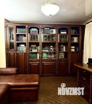 Таунхаус 292м&sup2;, 4-этажный, участок 1 сот.  