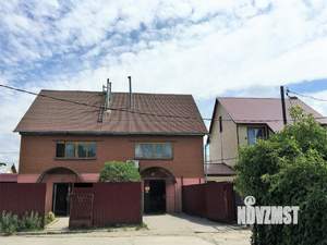 Дом 258м&sup2;, 3-этажный, участок 6 сот.  