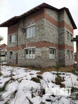 Коттедж 197м², 2-этажный, участок 7 сот.  