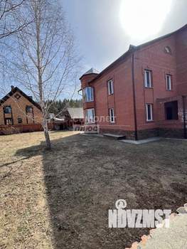 Коттедж 350м², 3-этажный, участок 15 сот.  