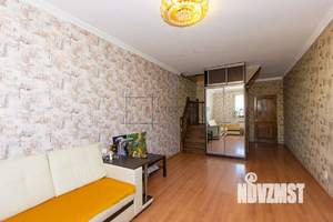 Дом 180м², 2-этажный, участок 3 сот.  