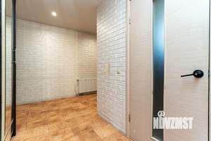 Дом 282м², 2-этажный, участок 8 сот.  