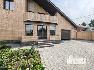 Дом 250м², 2-этажный, участок 9 сот.  