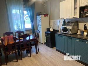 Дом 168м&sup2;, 2-этажный, участок 7 сот.  