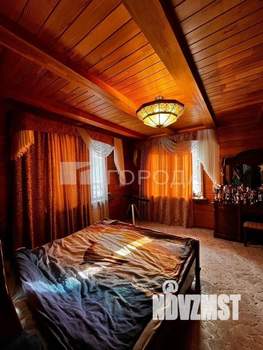Дом 250м², 2-этажный, участок 11 сот.  
