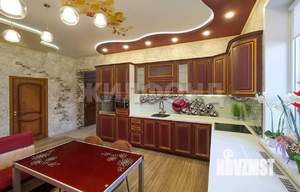 Коттедж 540м&sup2;, 2-этажный, участок 9 сот.  