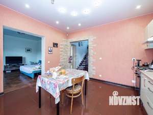 Дом 150м², 3-этажный, участок 7 сот.  