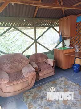 Дом 40м², 2-этажный, участок 10 сот.  