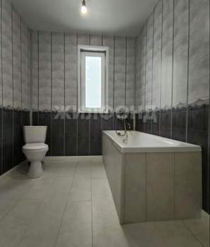 Дом 60м&sup2;, 2-этажный, участок 6 сот.  