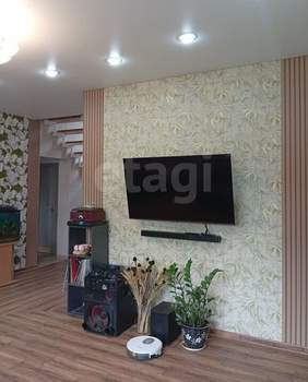 Дом 188м&sup2;, 2-этажный, участок 8 сот.  