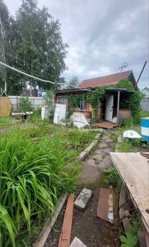 Дом 70м&sup2;, 2-этажный, участок 6 сот.  