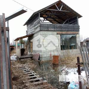 Дом 72м², 2-этажный, участок 4 сот.  